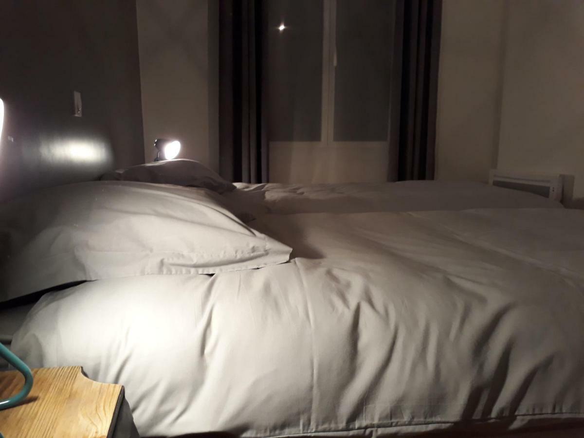 Du Doumet 4 étoiles Et Garage Privé *