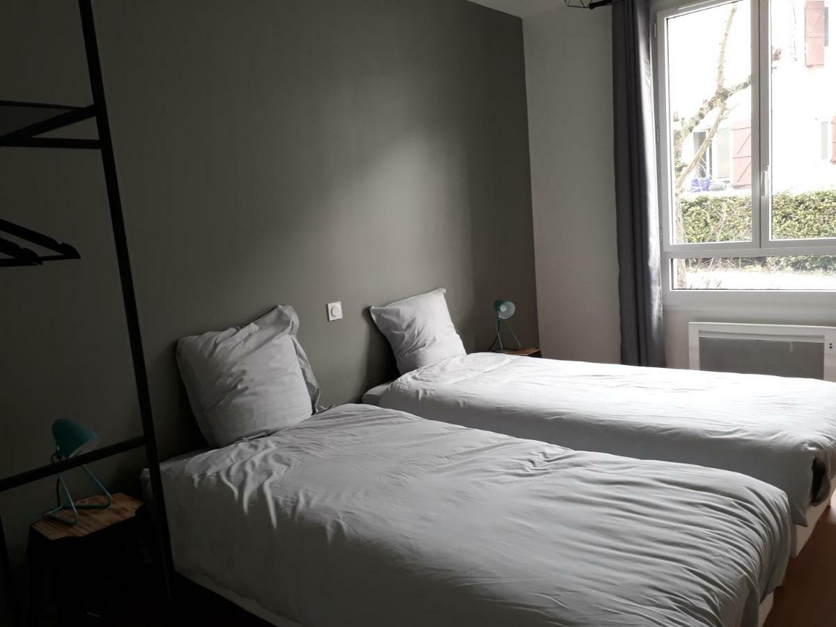 Du Doumet 4 étoiles Et Garage Privé